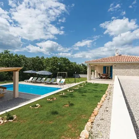 Villa Triton *