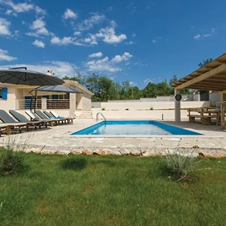 Villa Triton