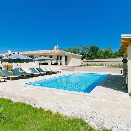Triton Labin (Istria)
